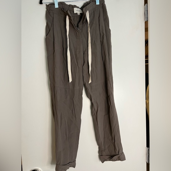 Aritzia Dress Pants - Picture 8 of 12
